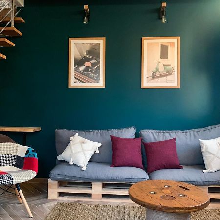 Charming Attic Apartment With Balcony & Swimming Pool Desenzano del Garda Extérieur photo